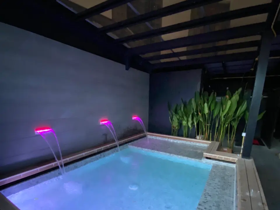 KRUBB Bangkok Social Club & Sauna