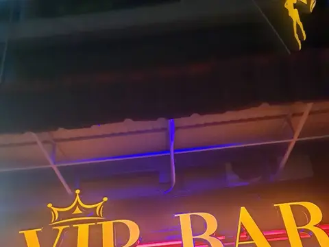 Vip Bar