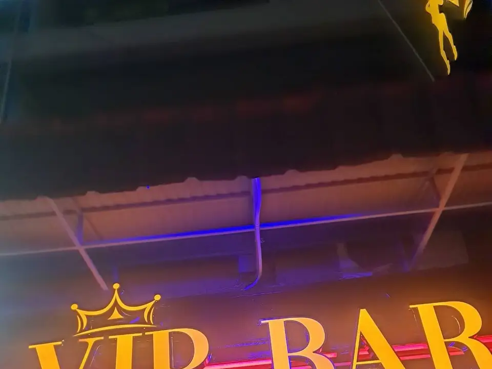 Vip Bar
