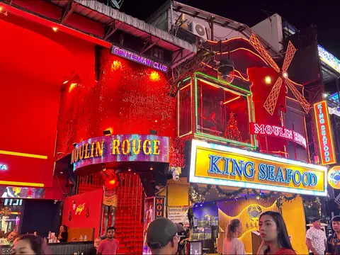 Moulin Rouge Club