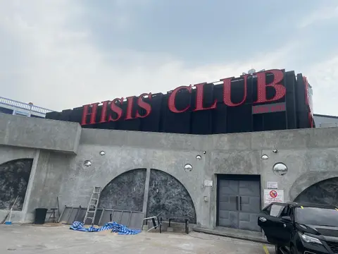 MATRIX HOST CLUB
