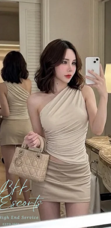 រូបទី 26 របស់ Christy