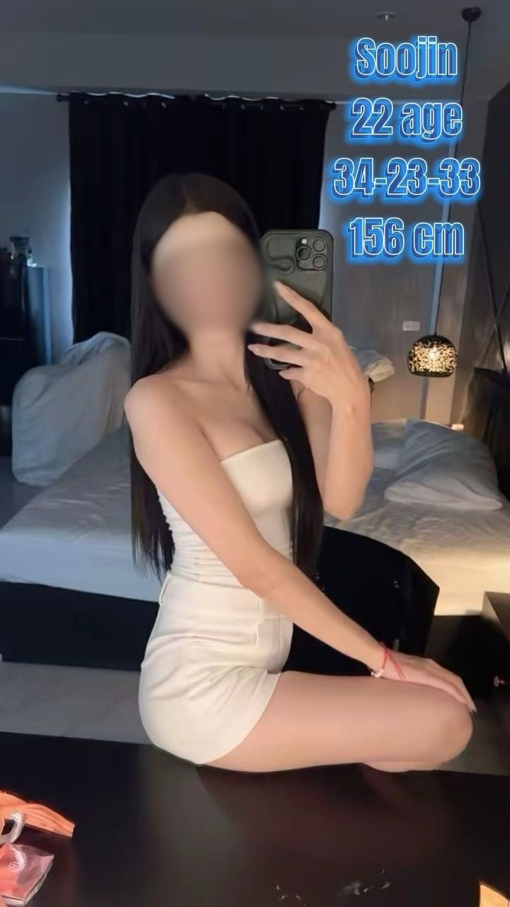 Foto ke-2 dari Soojin