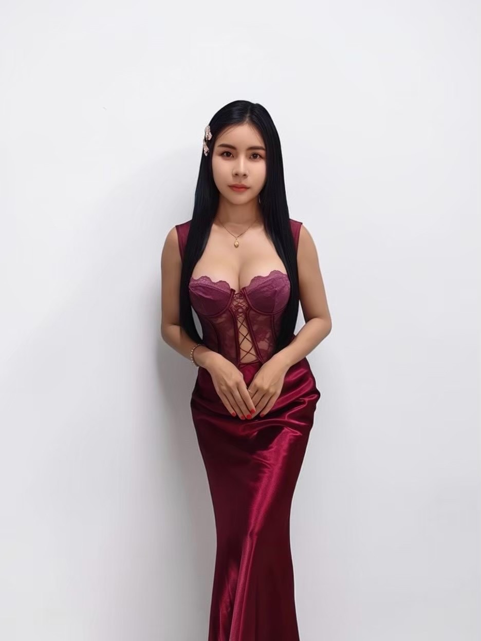Kiki photo 2