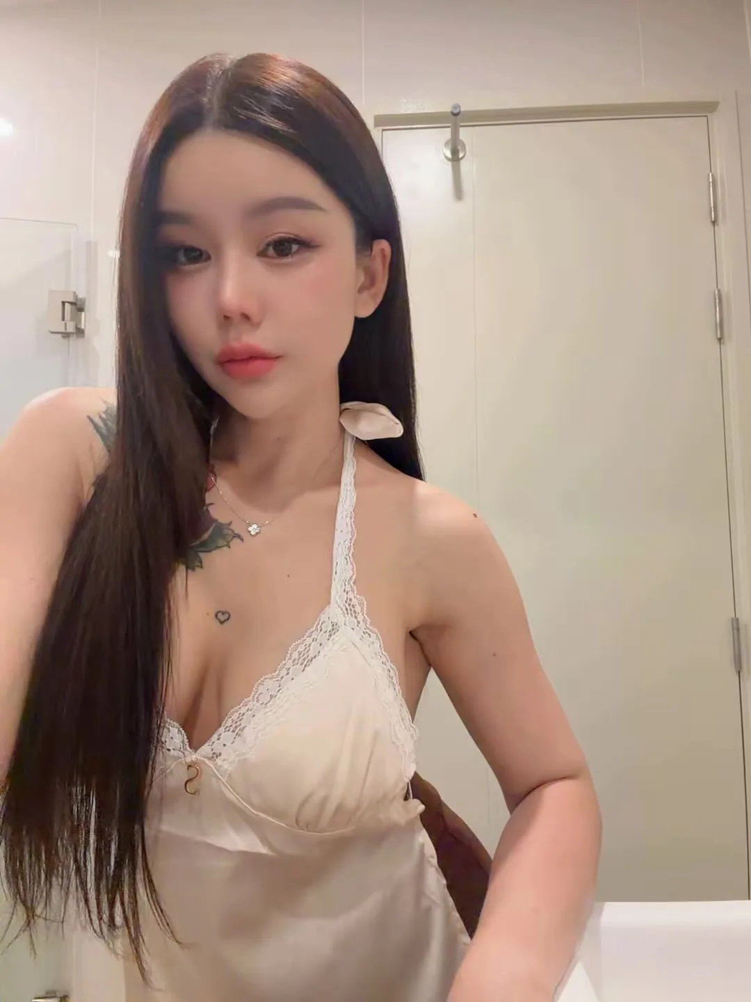 រូបទី 13 របស់ Kitty