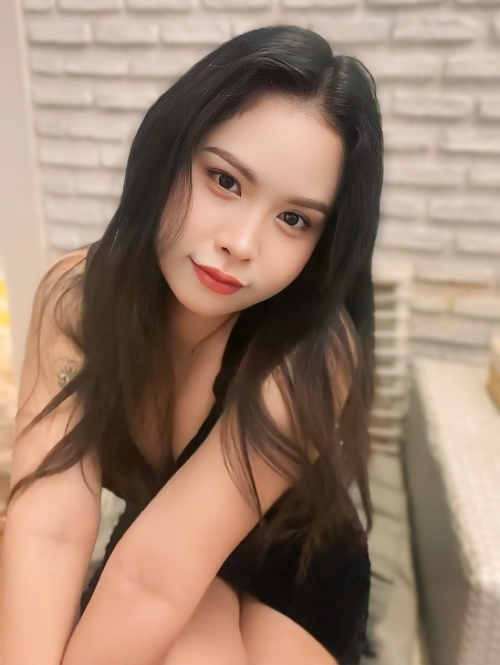 EMMY photo 4