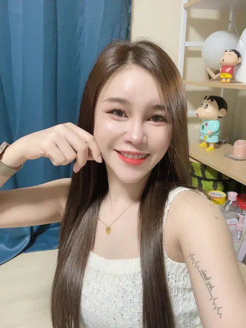 Ava