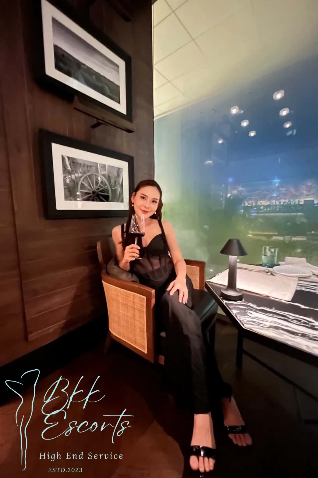 រូបទី 3 របស់ Annita