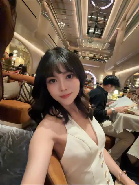 Yelly