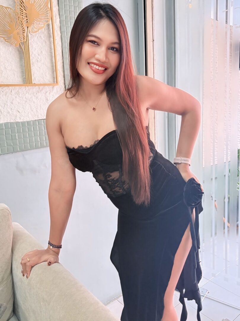 រូបទី 13 របស់ Gina