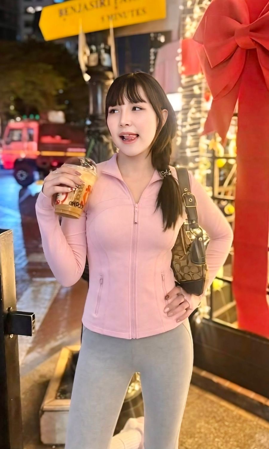 Reya, fotka 2