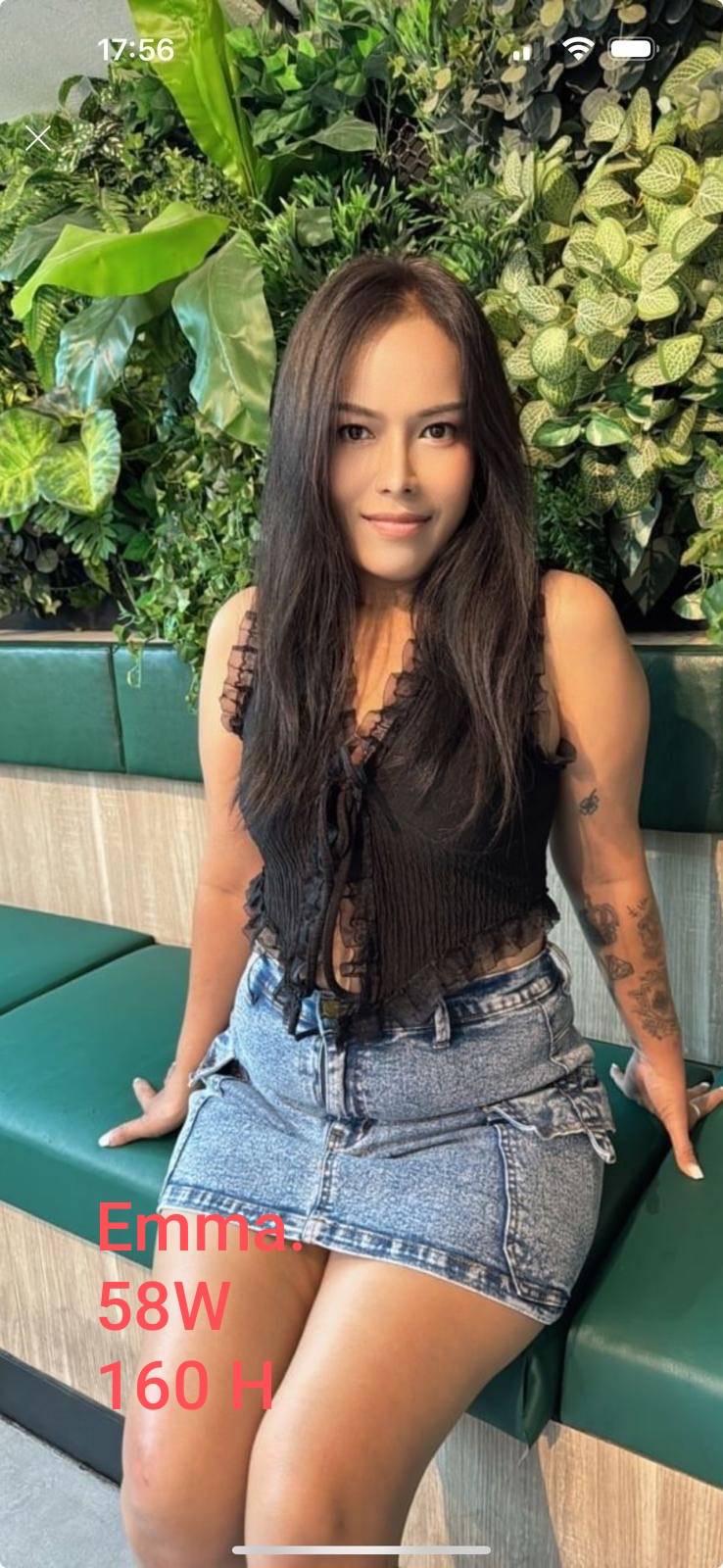 រូបទី 3 របស់ Emma