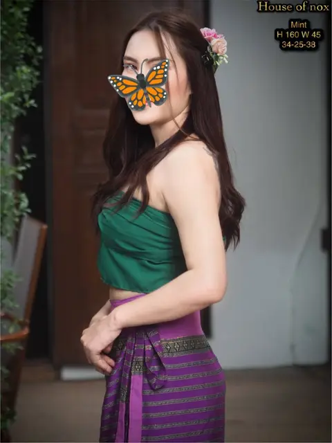 សមាជិក 18