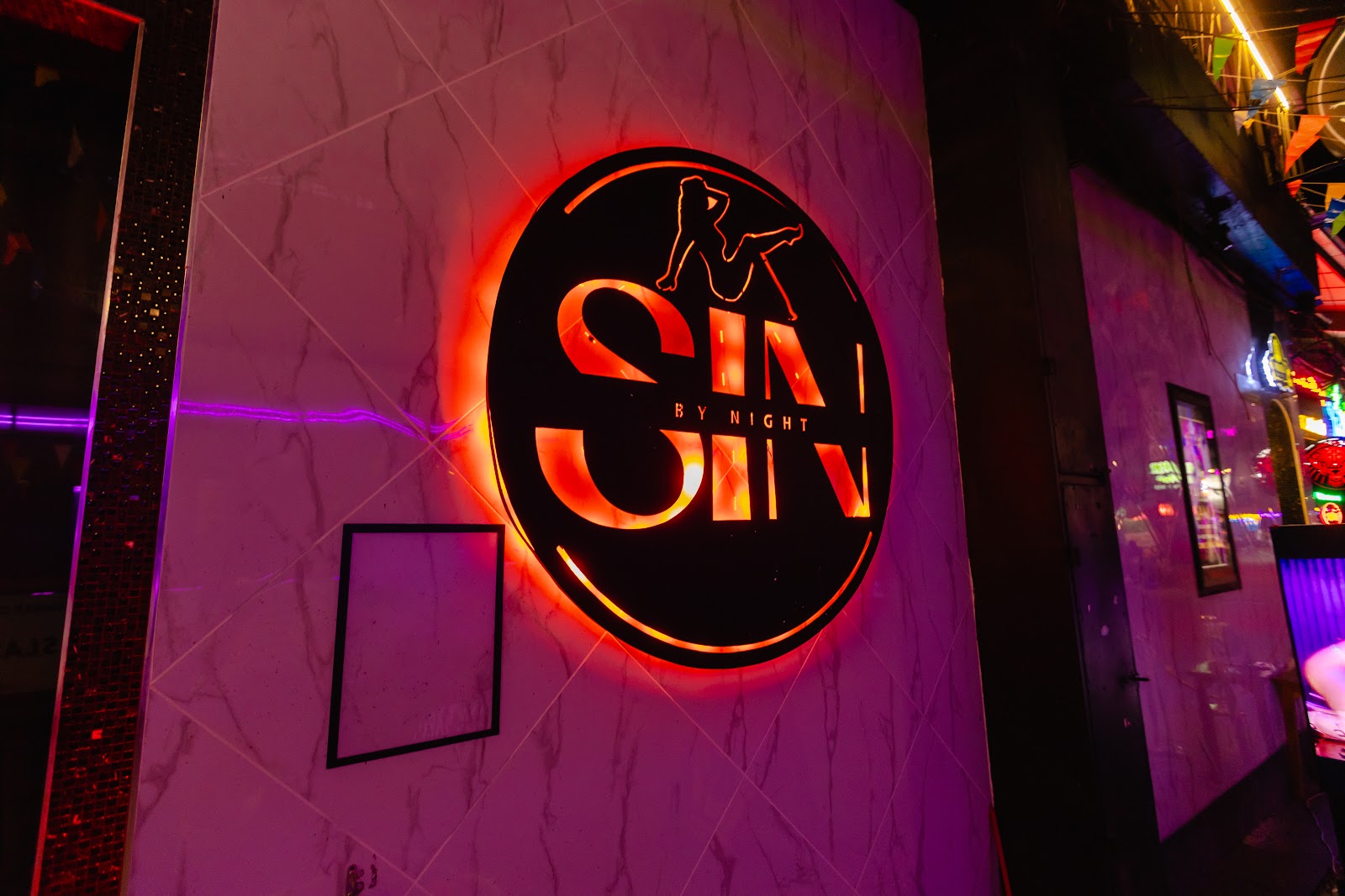 Sin By Night photo 4