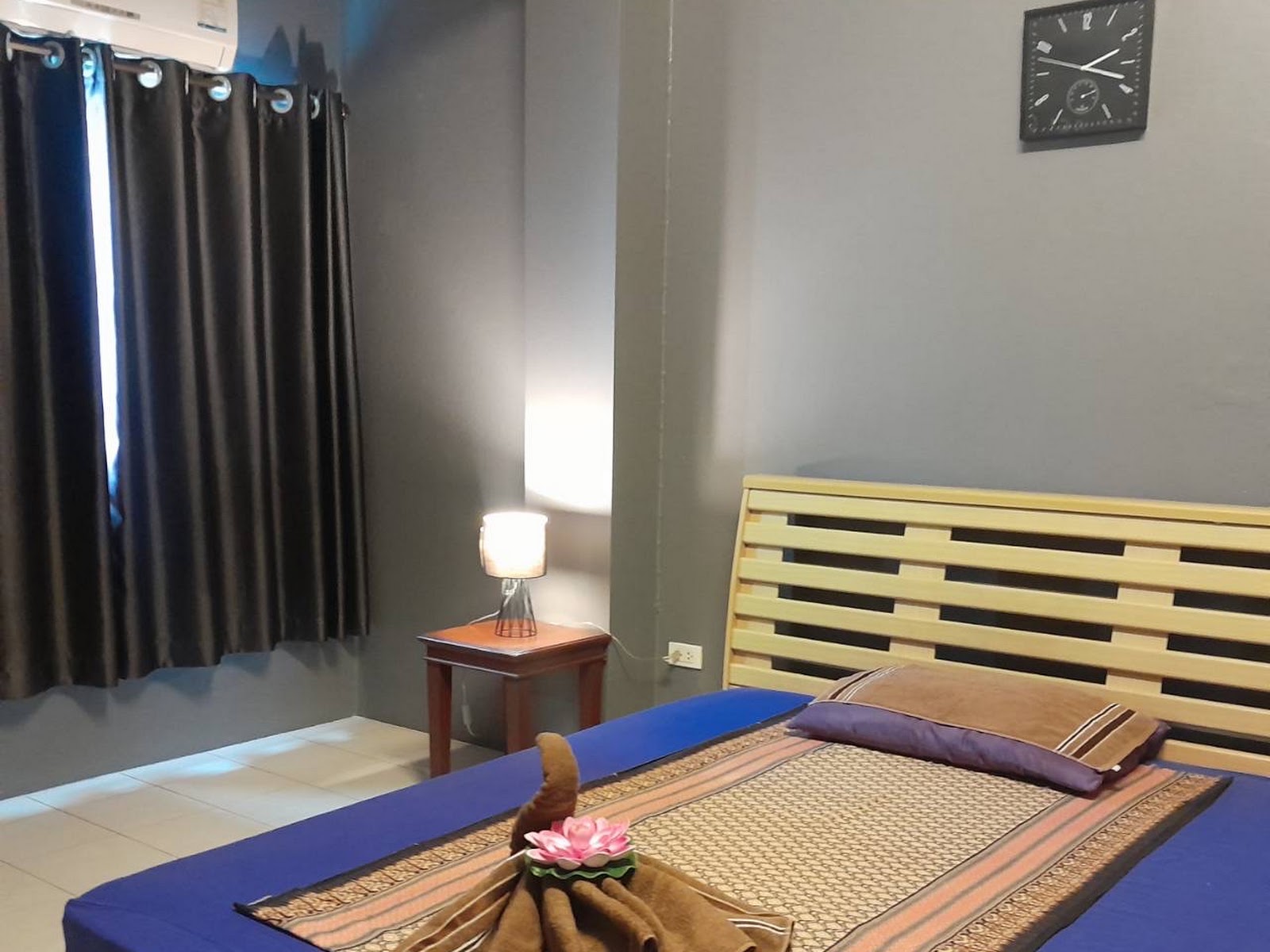 TOPMAN CLUB BANGSAN(GAY SPA) photo 3
