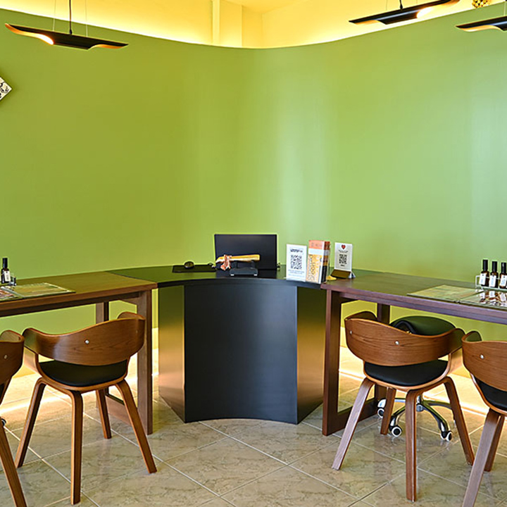 Emerald Green Mens Club photo 16