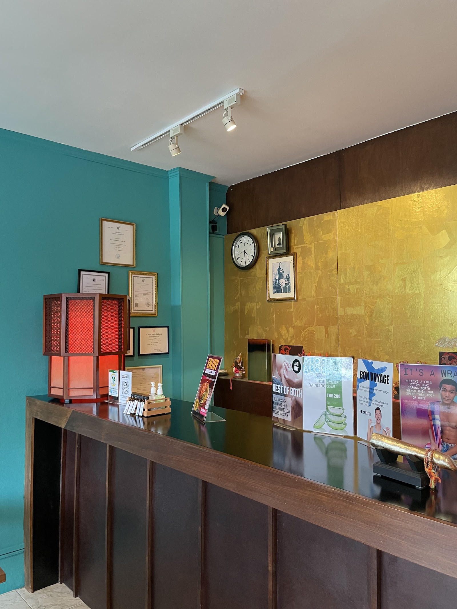 Emerald Green Mens Club photo 12