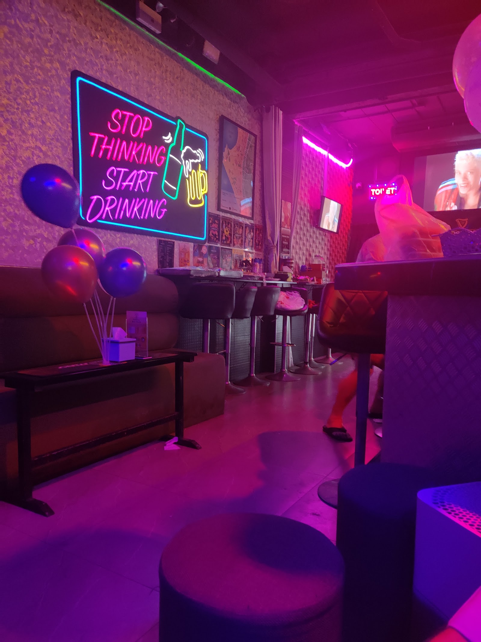 Maggie Mays Jomtien Bar and Gentlemen's Club photo 4