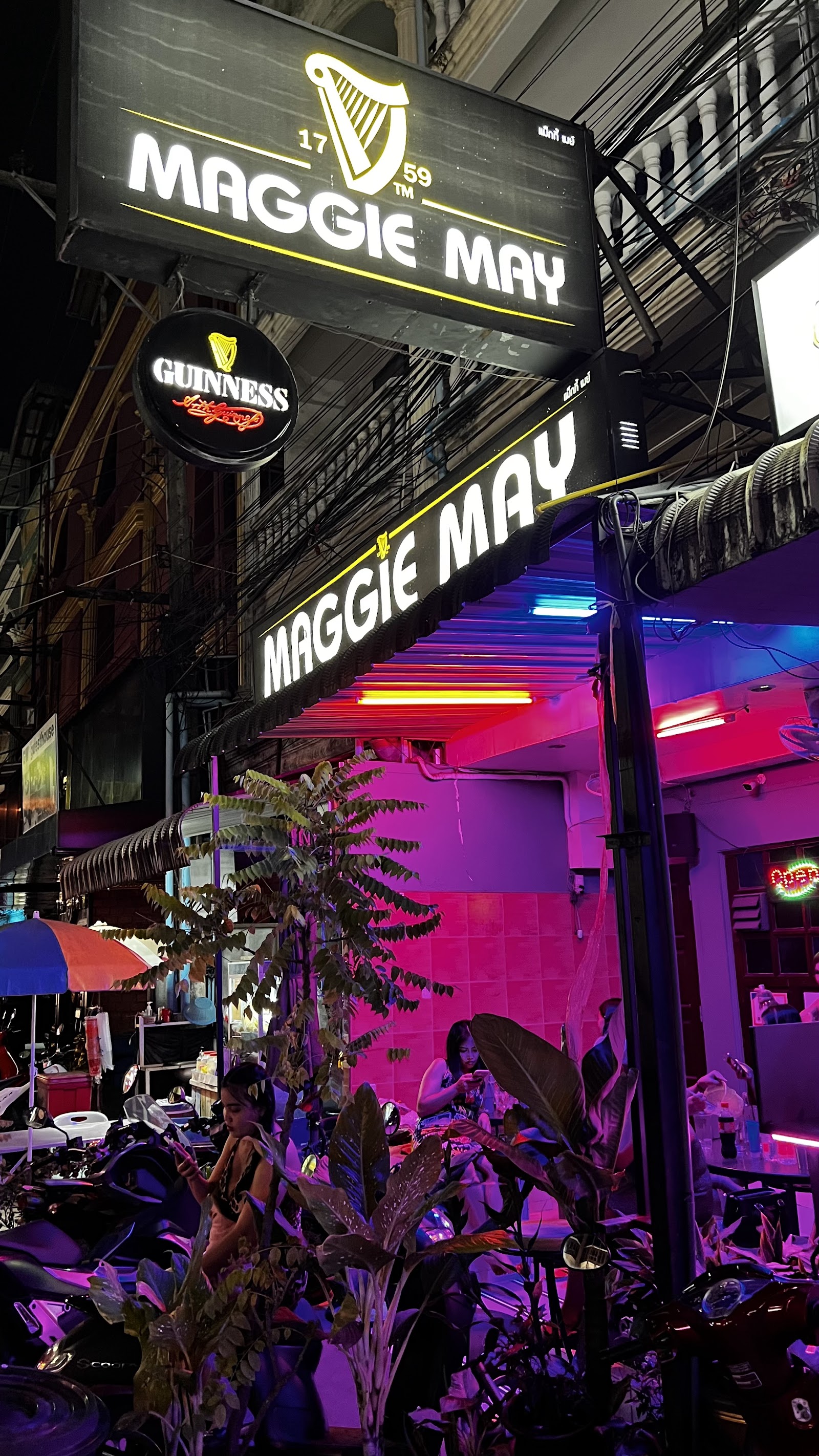 Maggie Mays Jomtien Bar and Gentlemen's Club photo 5