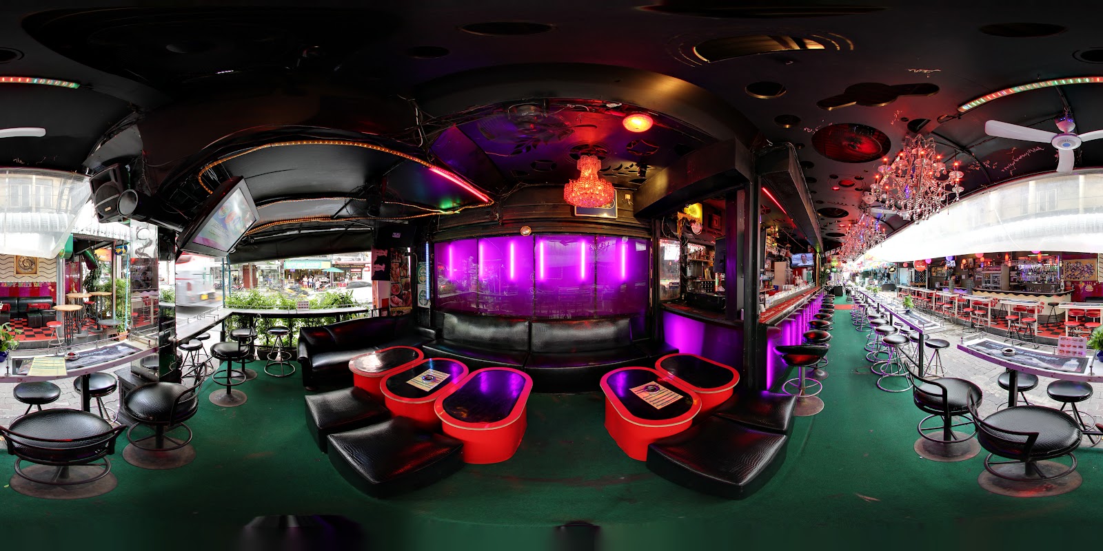 Hotmale Club and Bar Beer photo 3