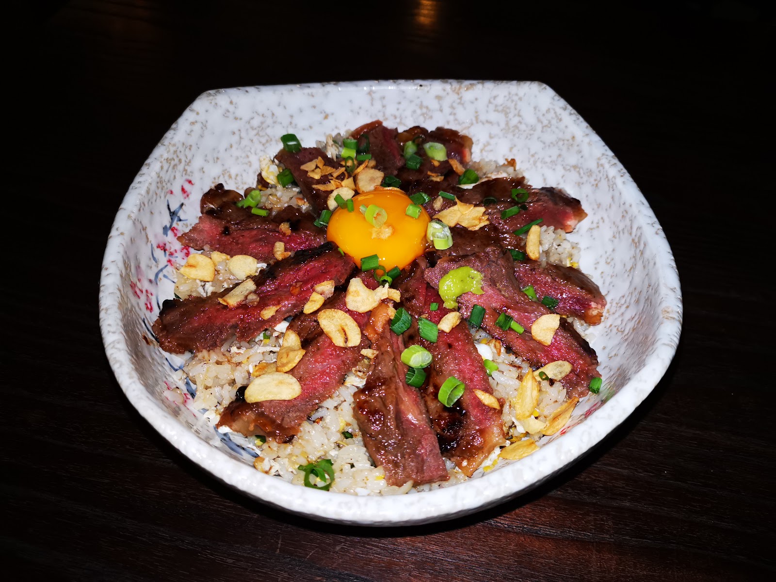 Lao Khan (Tiger Vibe) Wine Bar & Eatery photo 3