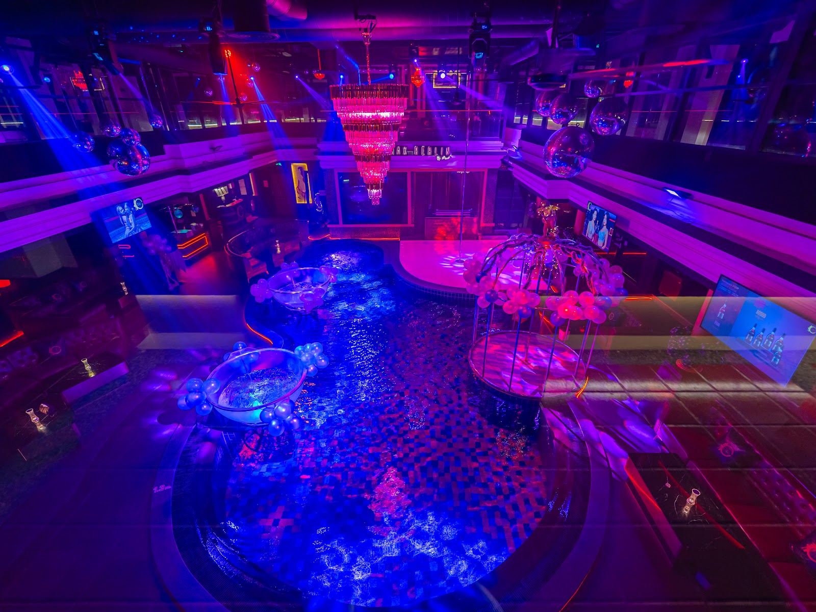 Climax Pattaya Spa Entertainment photo 6