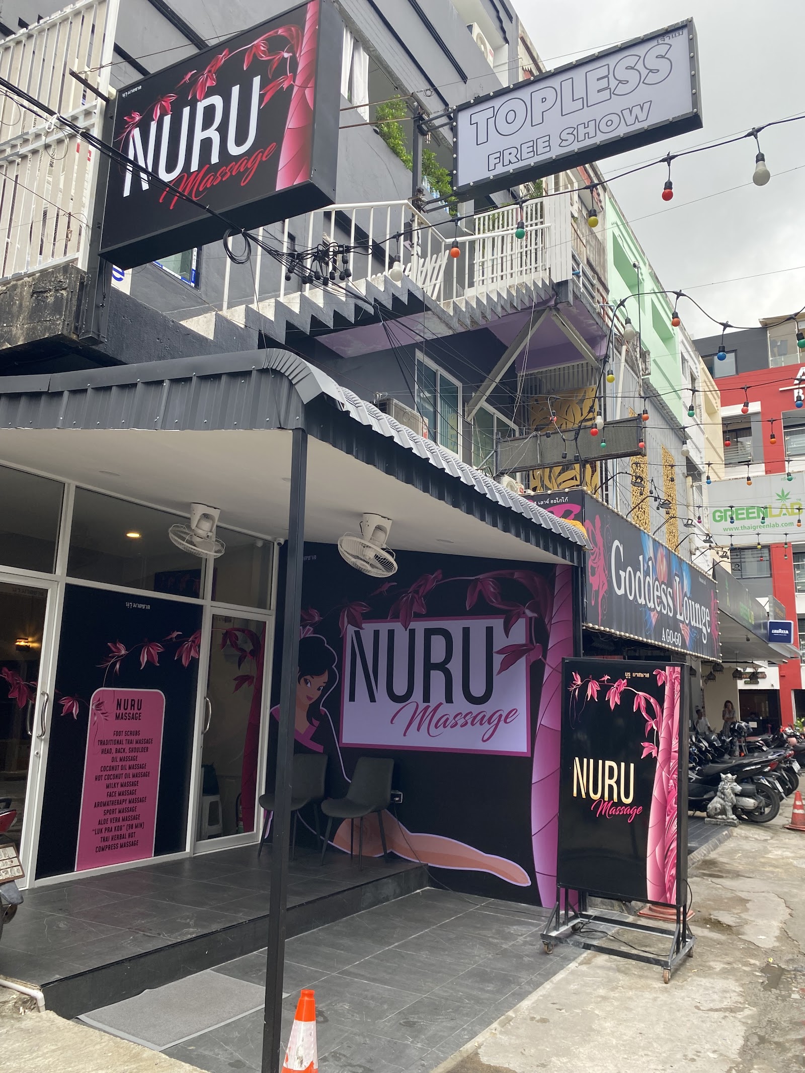 Nuru Massage photo 6