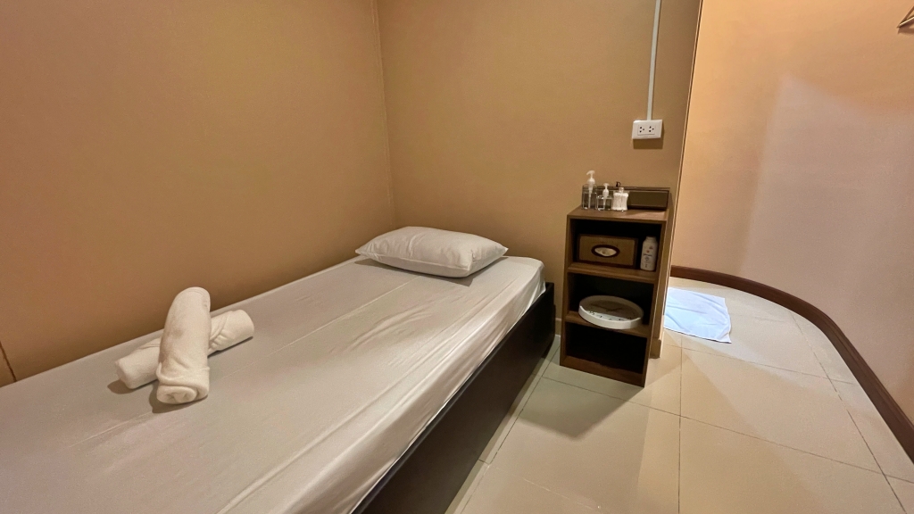 Luxspa เมืองทองธานี photo 3