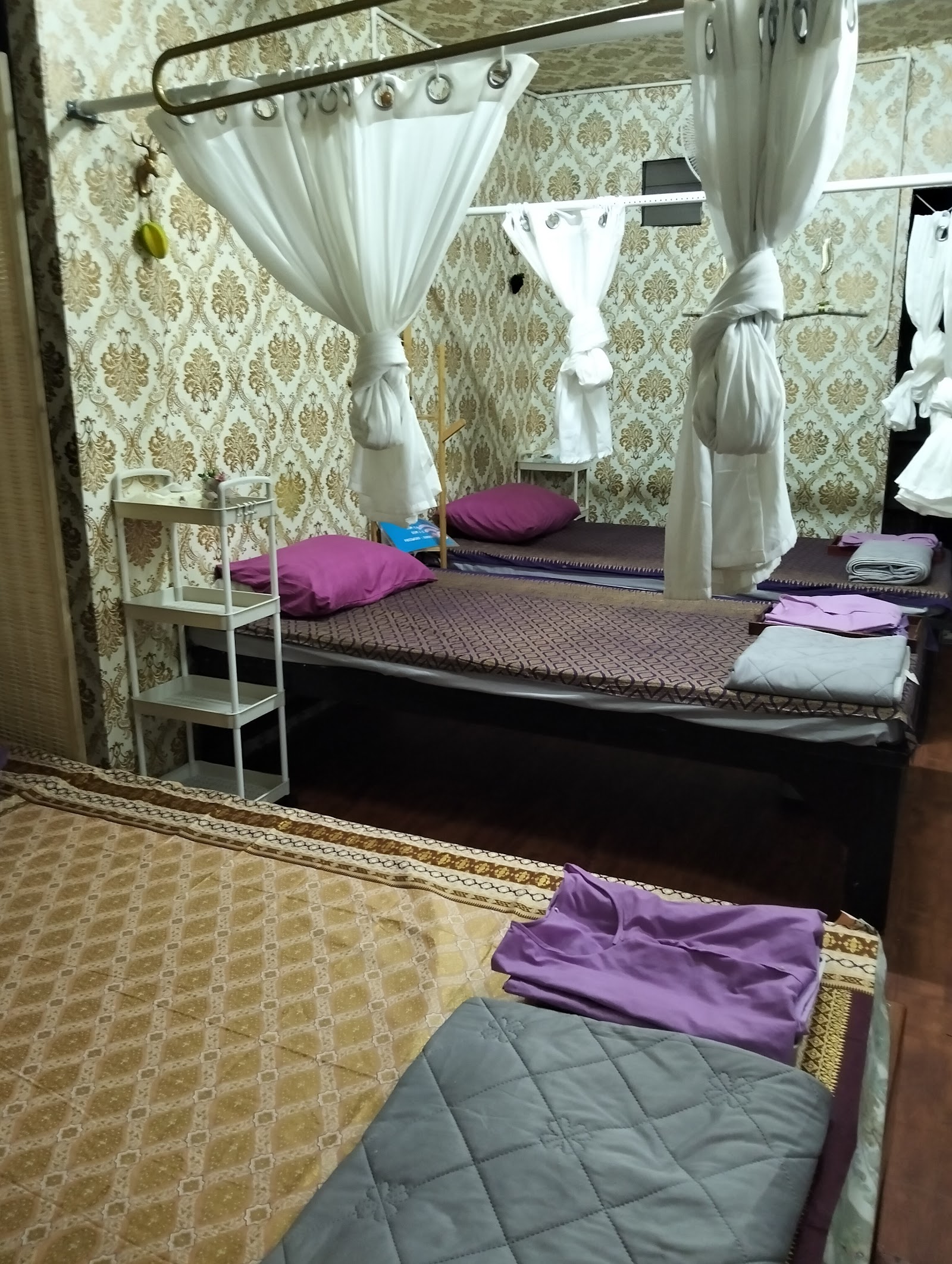 สาวสอง นวดดอนเมือง Ladyboy Massage DonMueang photo 14
