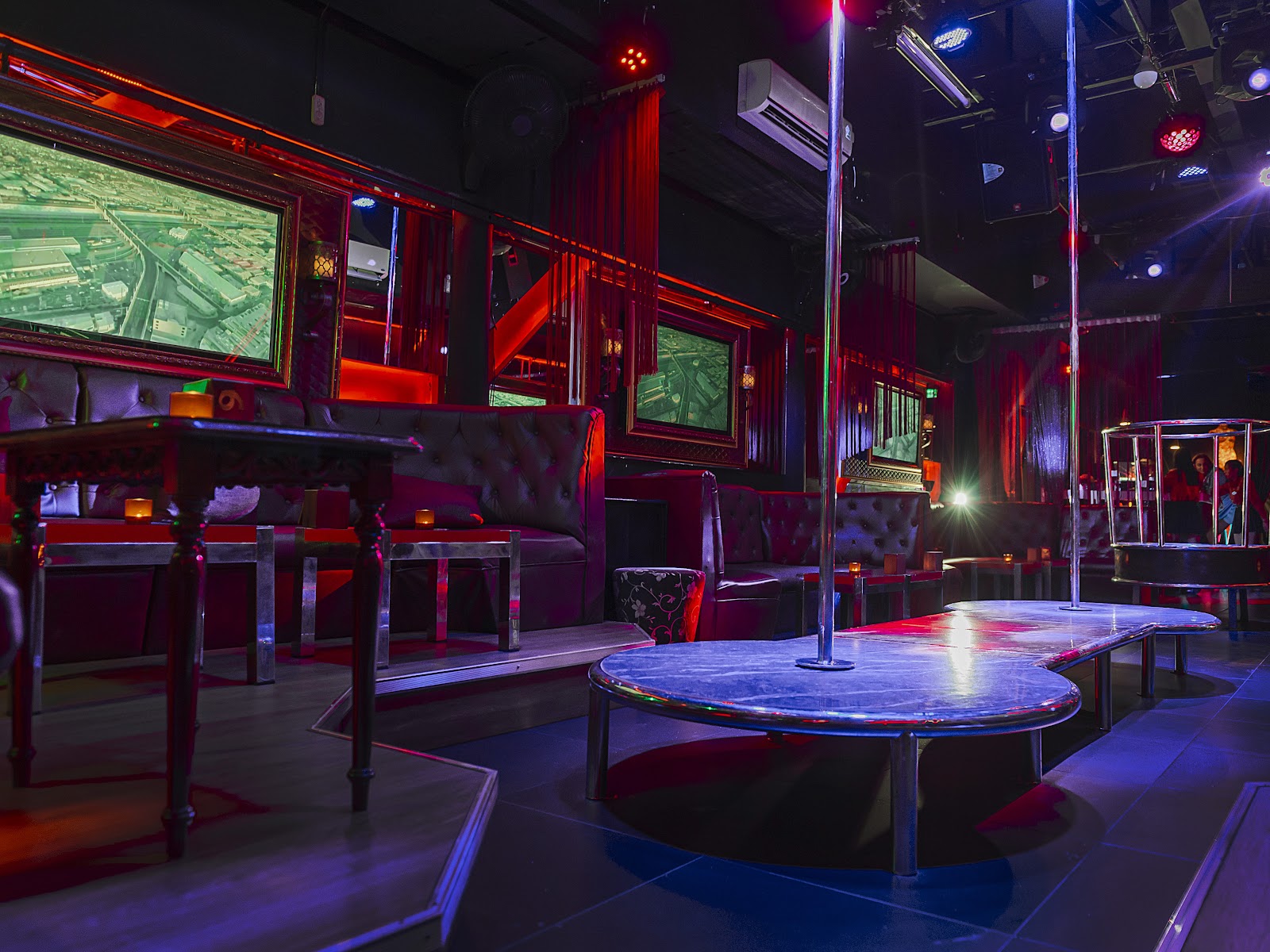 GALAXY exclusive night club photo 4
