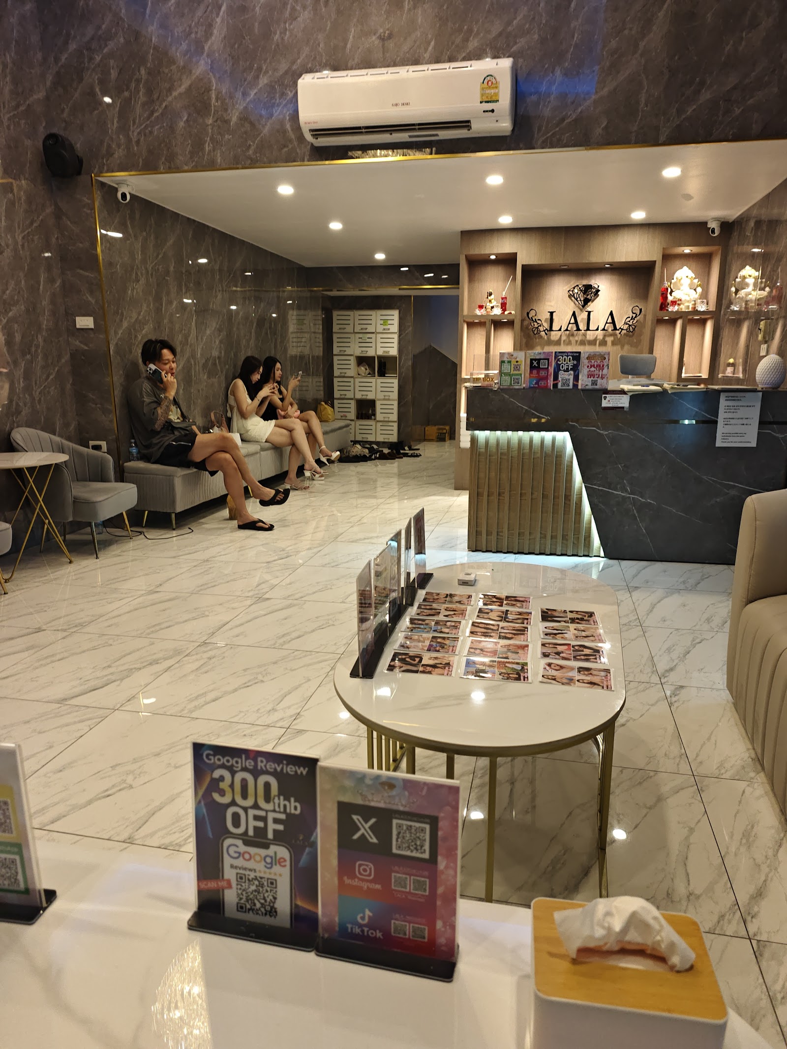 LALA Relaxation & Massage photo 7