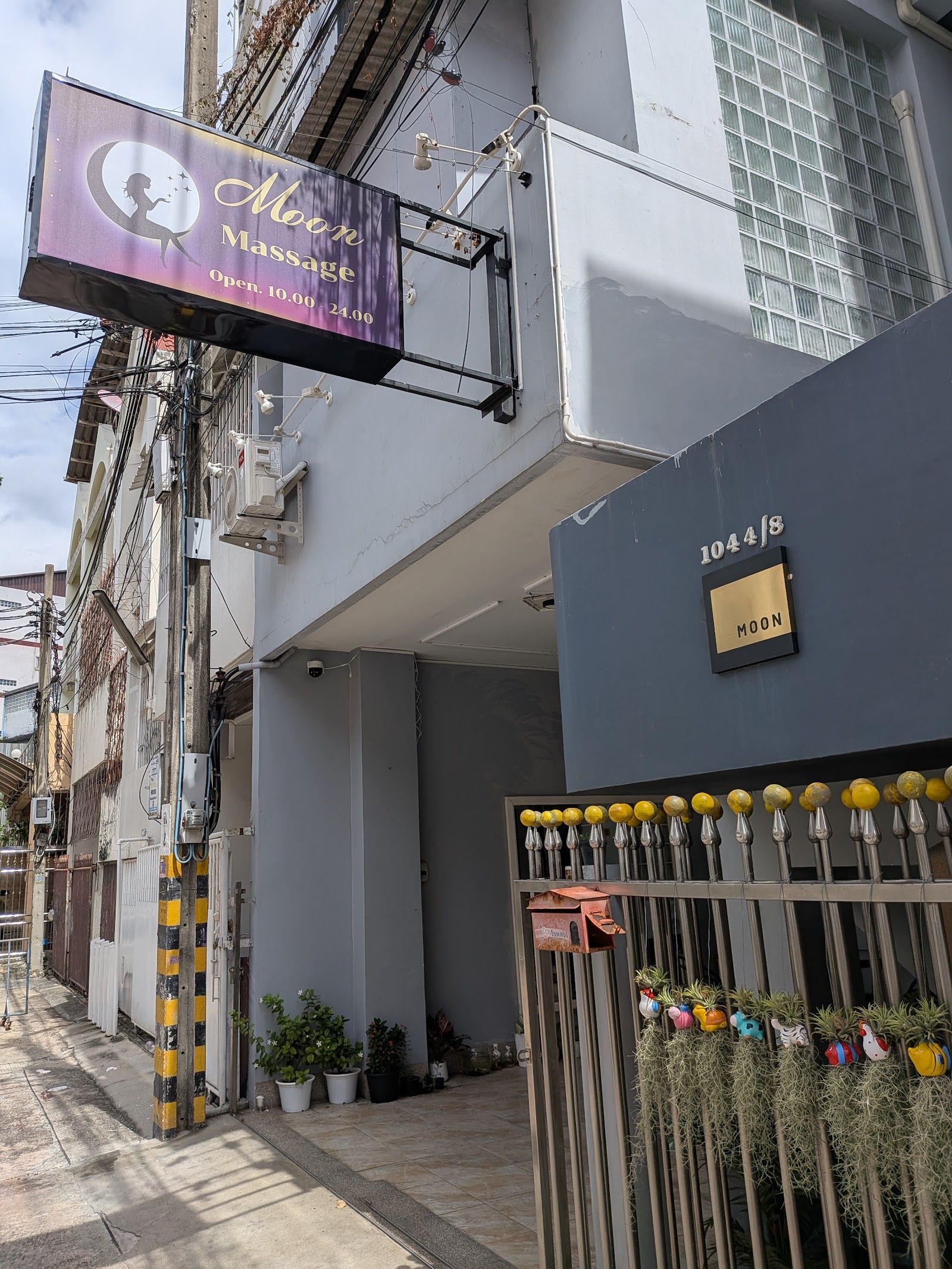 Moon Massage BKK photo 7