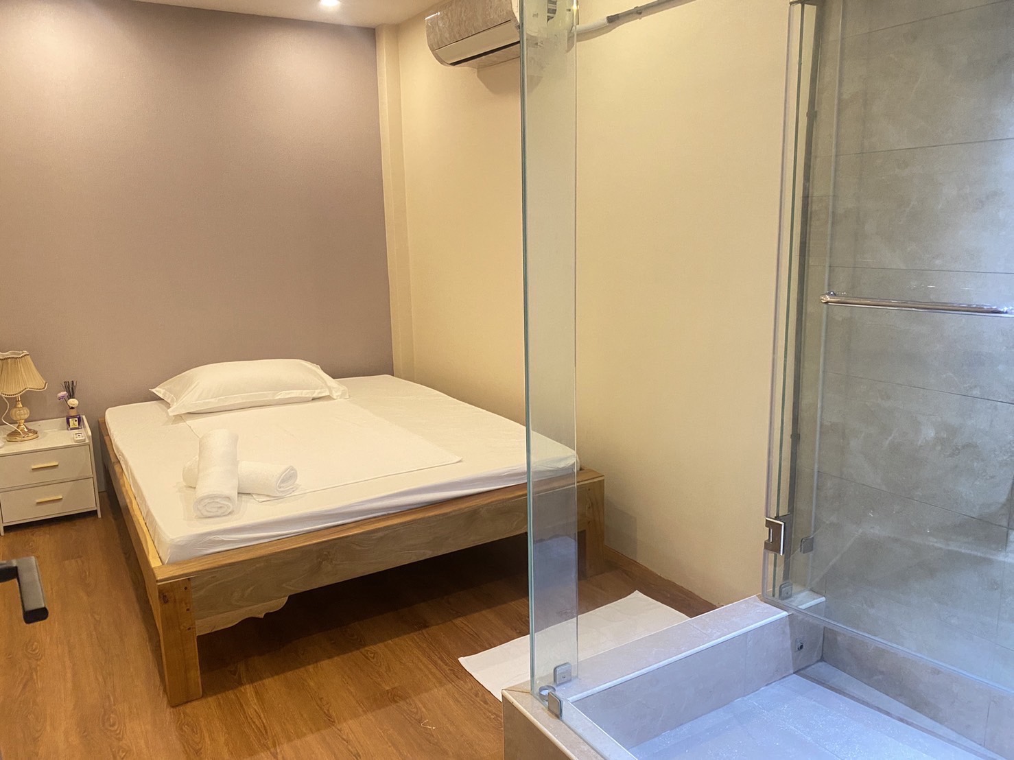 26massage photo 8