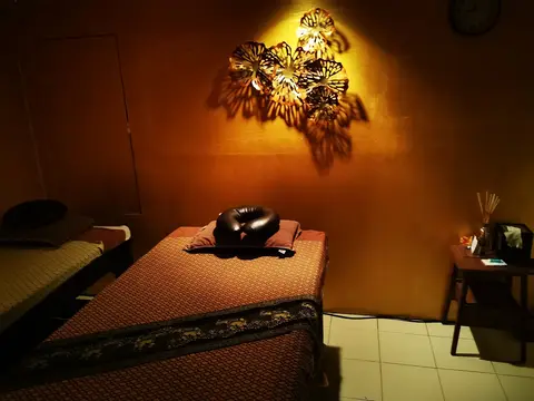 Chillax Massage Silom 6