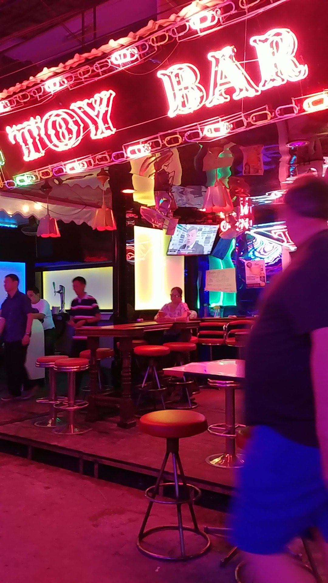 Toy Bar photo 21