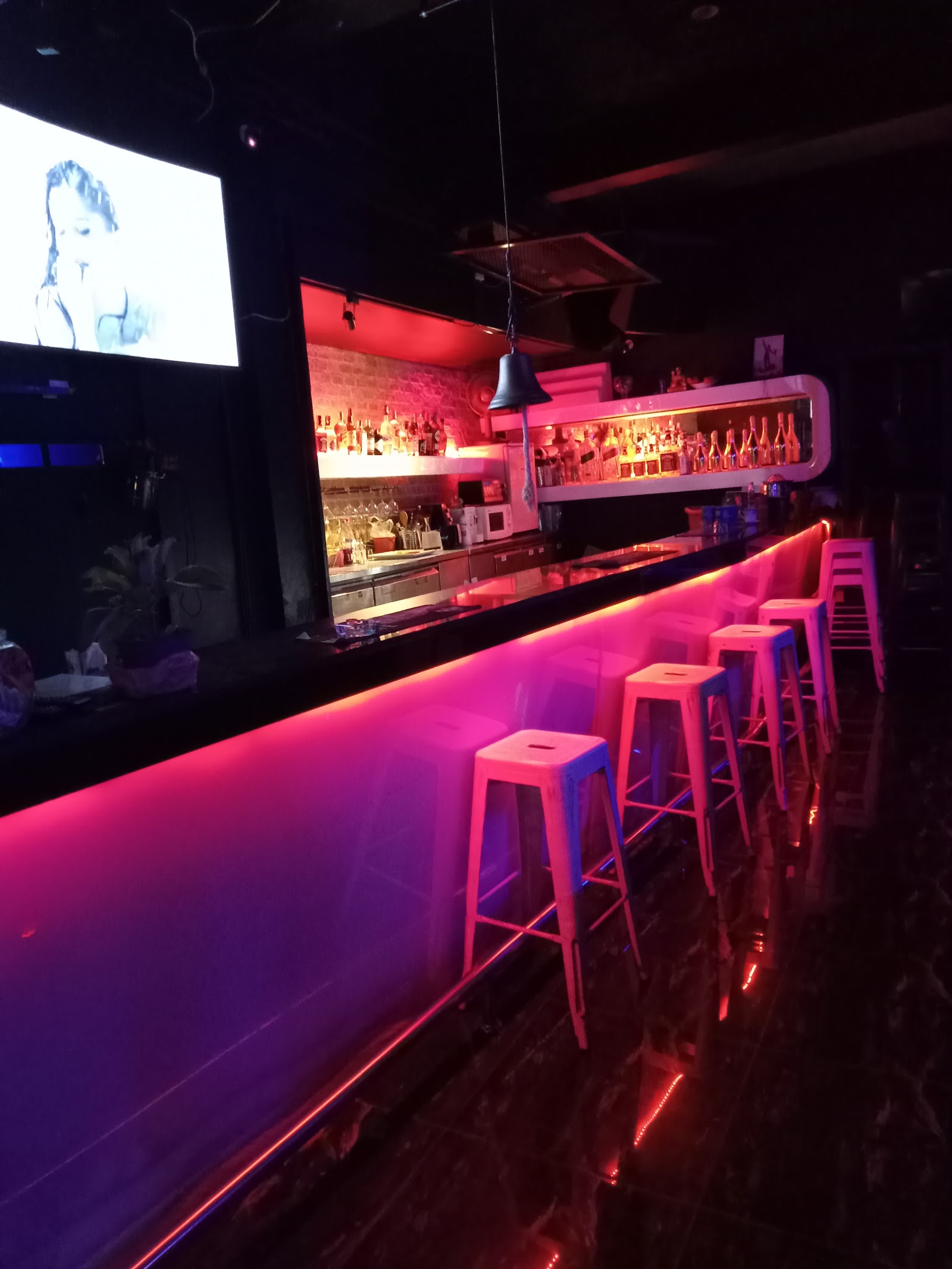 X CLUB Hua Hin photo 6