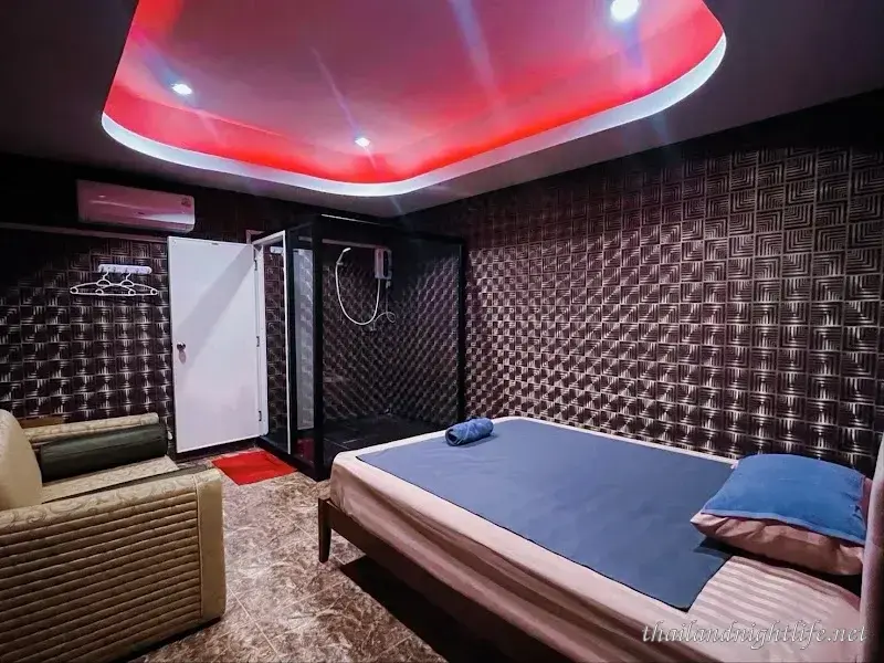 Naomi spa