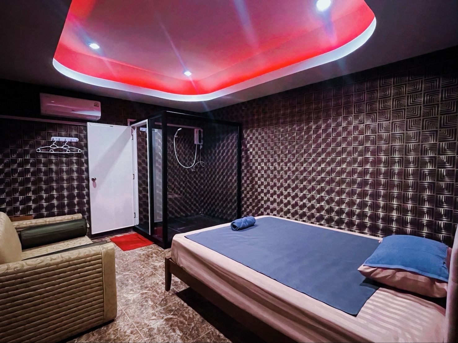 Naomi spa photo 3