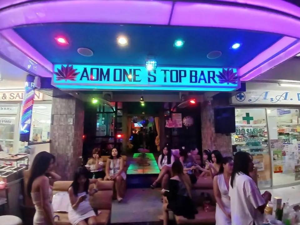 Aom one stop bar