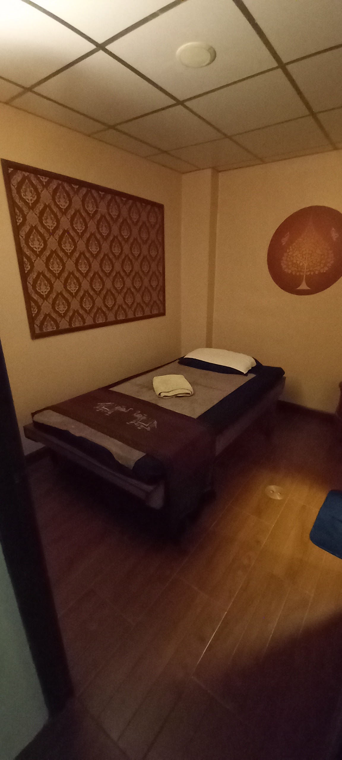 Blue Dolphin Men's Massage photo 20