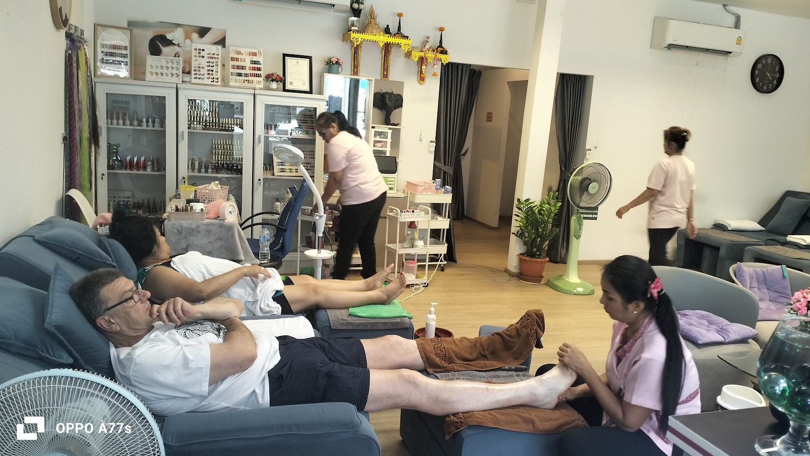 Blue Dolphin Men's Massage photo 3