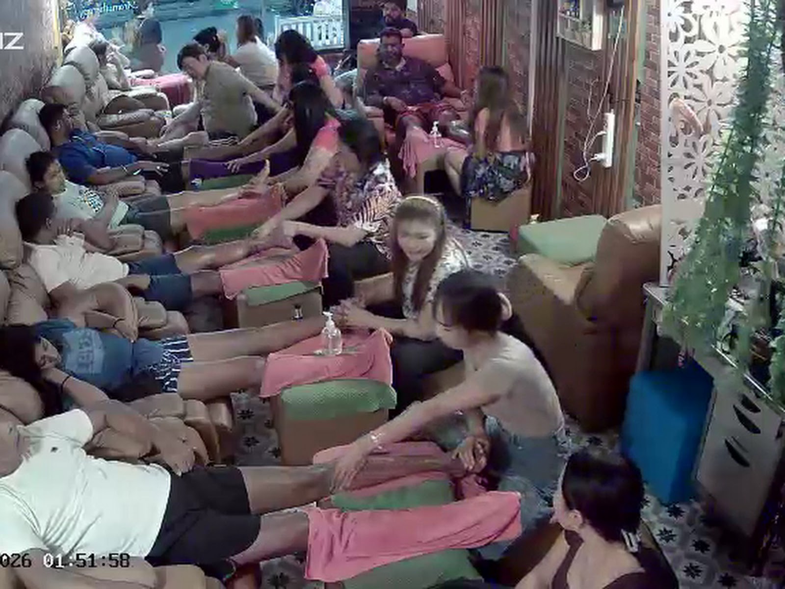 Orchid massage photo 2