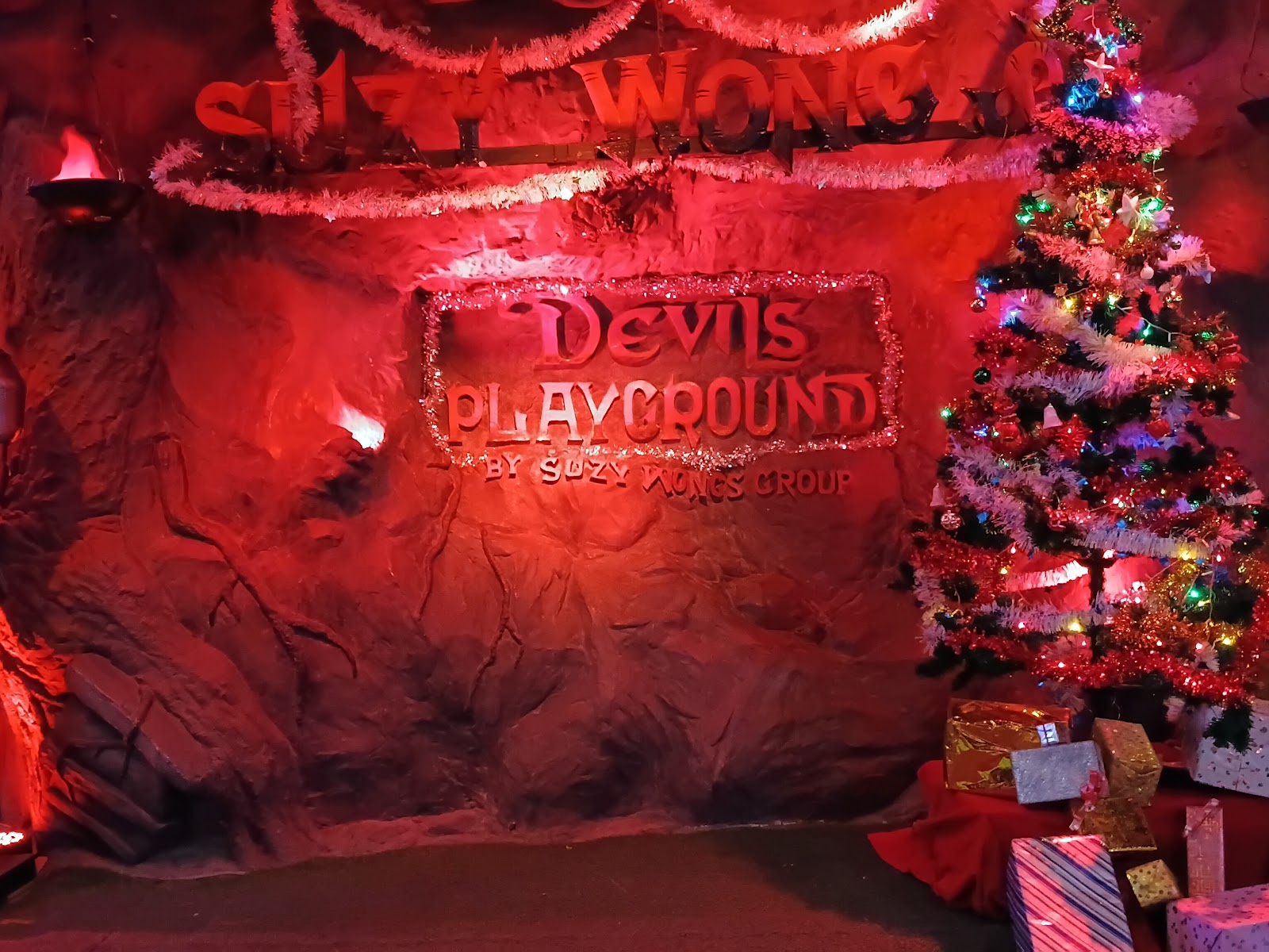 Suzy Wong's 2 Devil's Playground photo 16