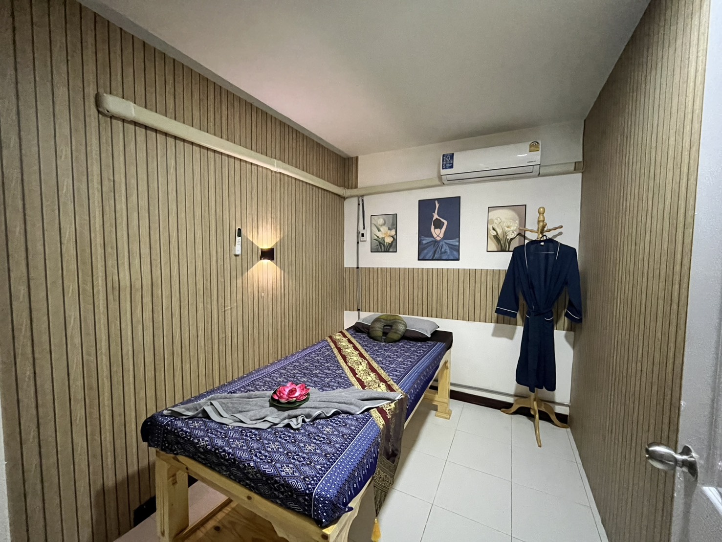 Lucky Massage for Health, Bang Bua Thong
