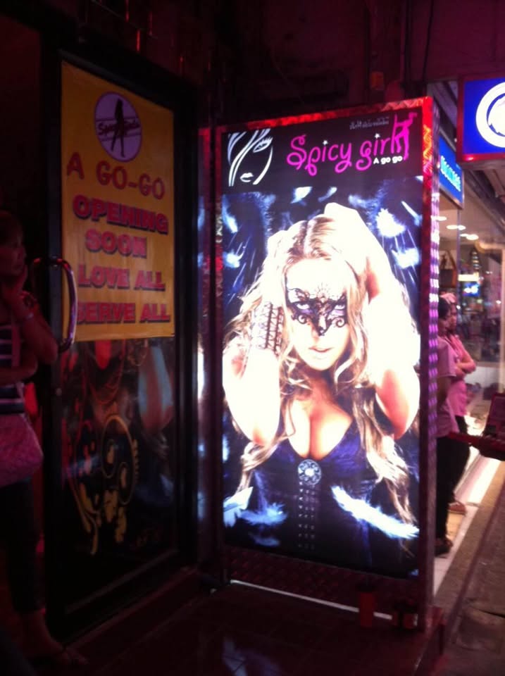 Spicy Girls A Go Go photo 5