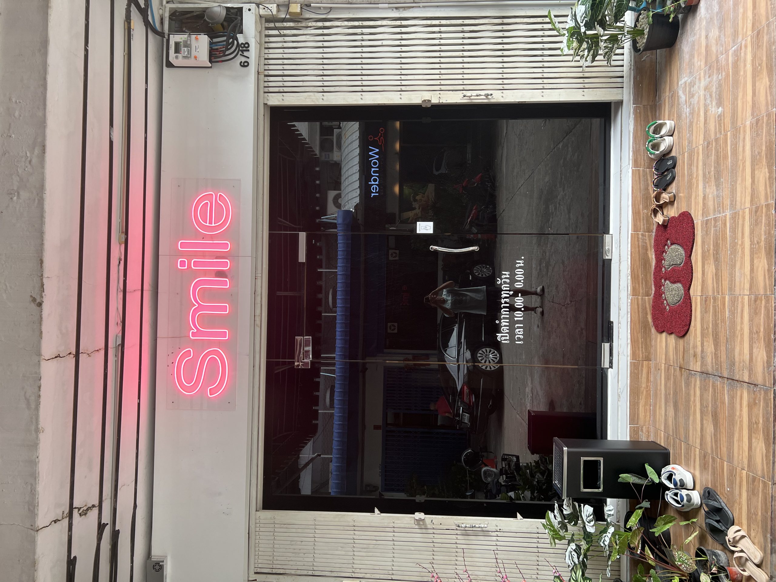 smile-bkk erotic massage photo 4