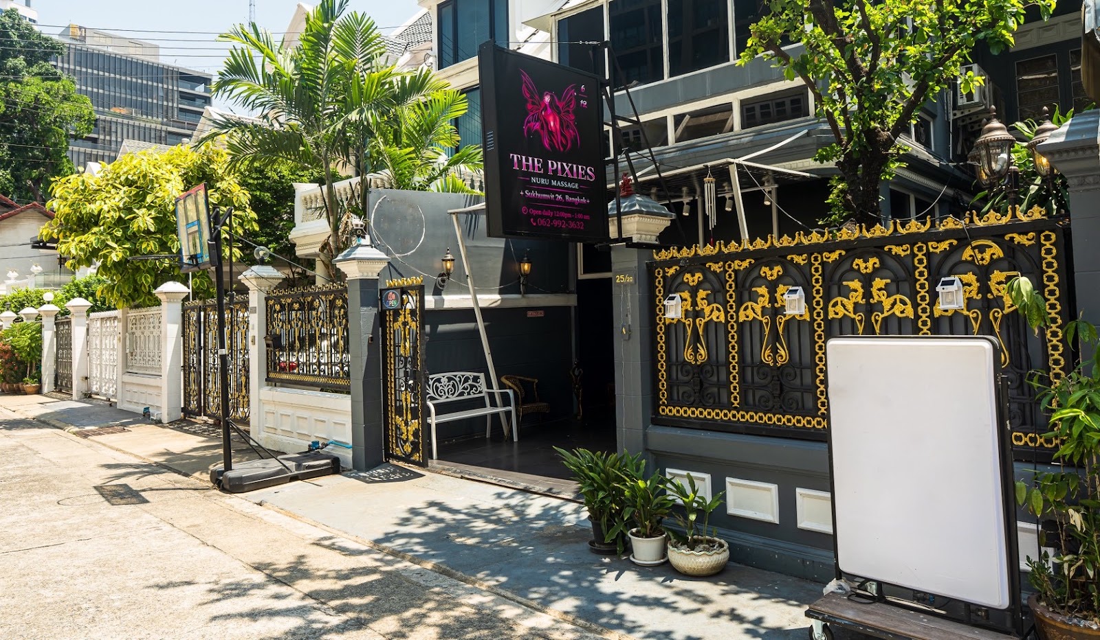 The pixies nuru massage sukhumvit26 photo 2