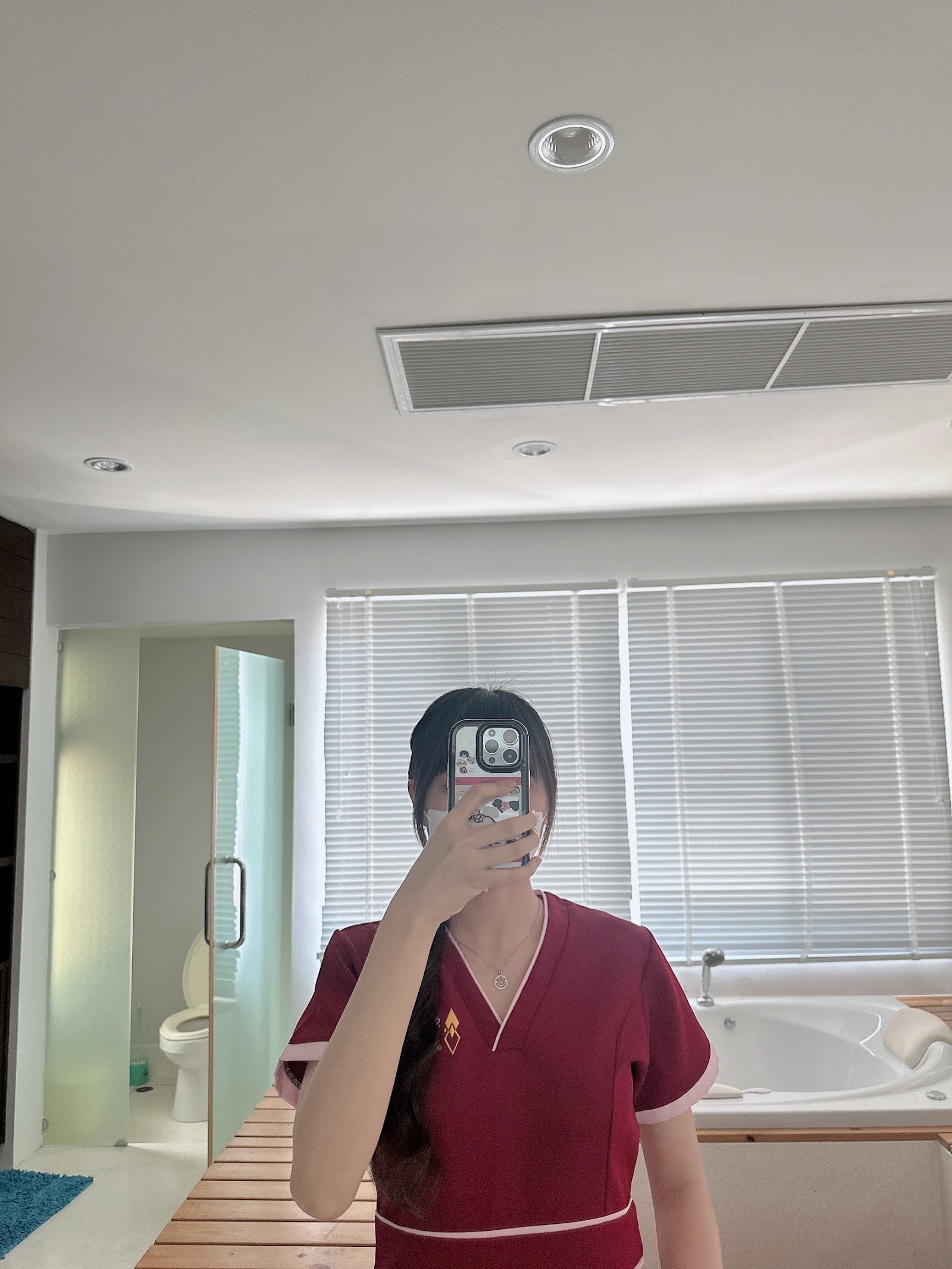 Runjuan Outcall Massage in photo 12