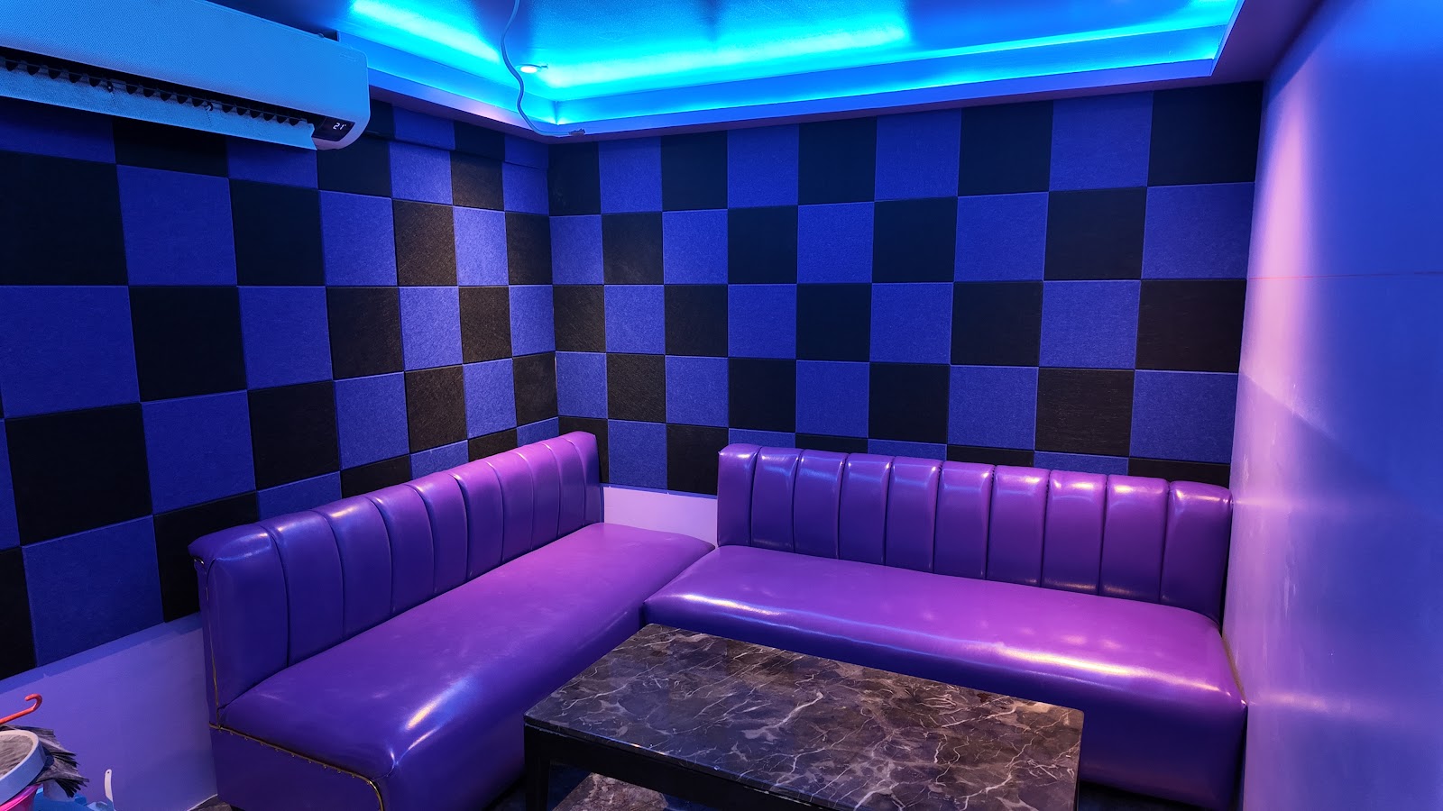 Lumi Nuru Massage & KTV photo 6