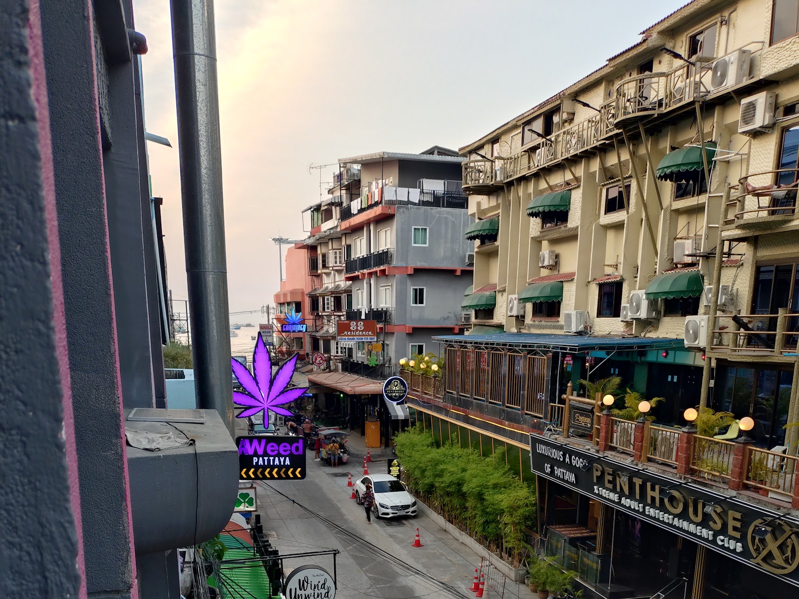 A-Bomb Pattaya Pub photo 2